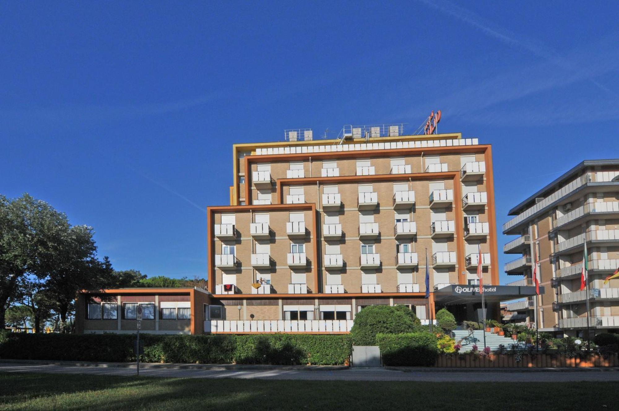קאורלה Hotel Oliver מראה חיצוני תמונה